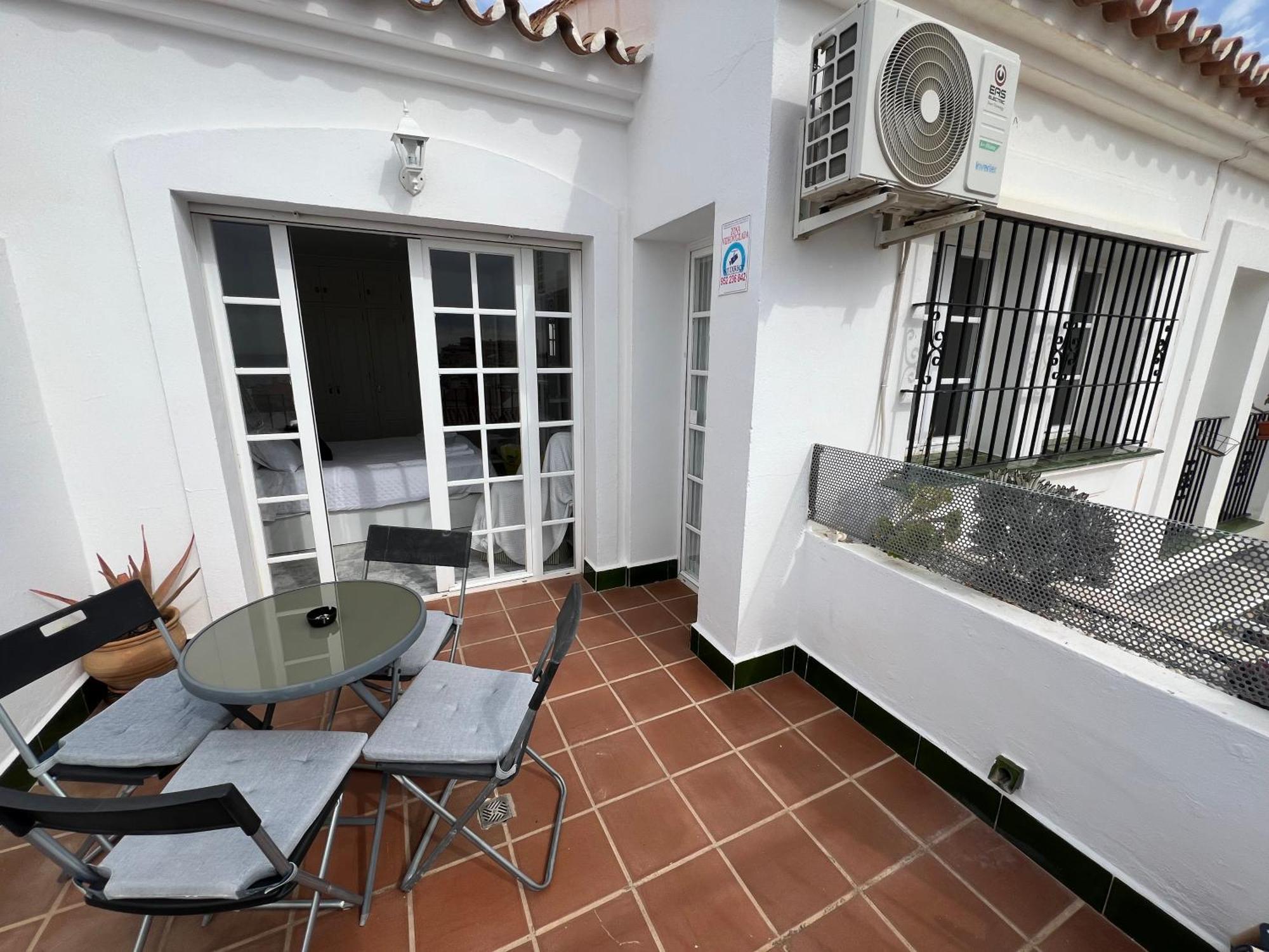 El Atico Con Vistas Al Mediterraneo Parking Y Piscina 6P Рінкон-де-ла-Вікторія Екстер'єр фото