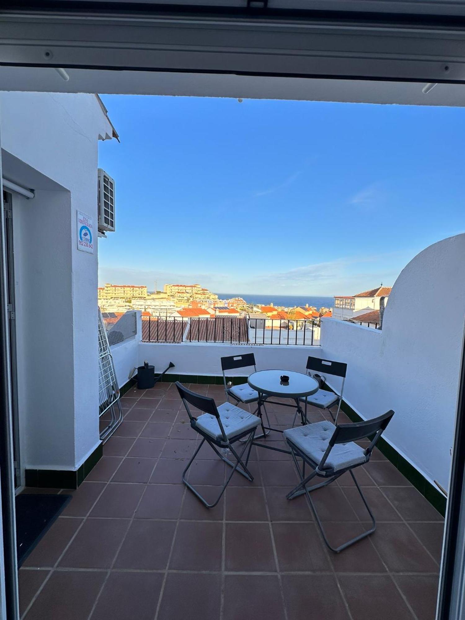 El Atico Con Vistas Al Mediterraneo Parking Y Piscina 6P Рінкон-де-ла-Вікторія Екстер'єр фото